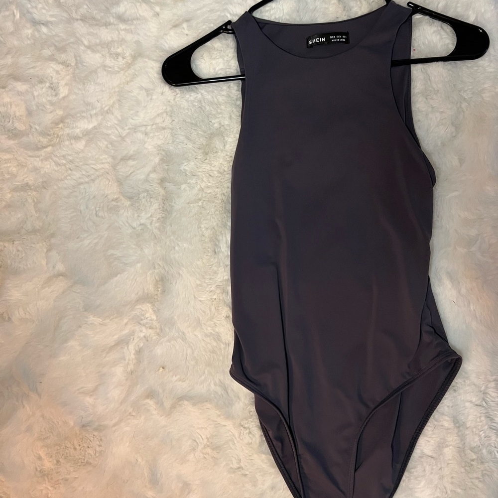 Body suit never worn